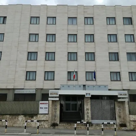7 Mari 3* Bari
